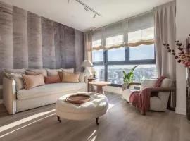 Malaga Skyline 1 Pool & Parking Free