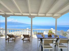 Eri Apartments, hotel v destinaci Sarandë