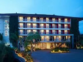 Hotel Encore Seminyak Bali - Premier Pool View Room Only