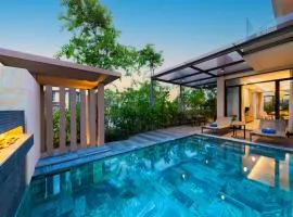 Ocean sand villa