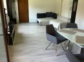 Airport Confort House