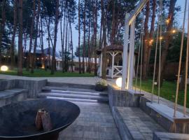 Modra Sikorka, casa rústica em Smardzewice