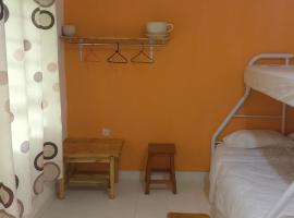 Kakamega Forest Glamping Cabin, hotel v destinaci Kakamega