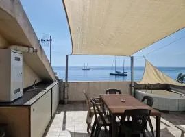 Suite Panorama - attico esclusivo con vista Etna e Ionio