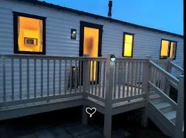 Sundaes caravan rental