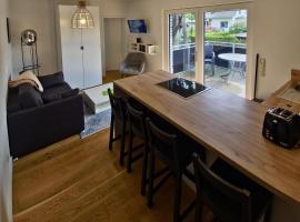 Fischstübchen Neeberg Fewo 4 – Schwalbennest, Hotel in Krummin