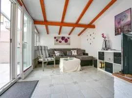 Cute apartment Damor near the beach