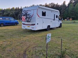 SPK kempings、Laugaļiのホテル