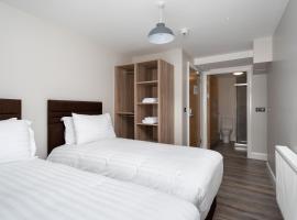 Hugh Lynch's Self Catering Accommodation, hotel di Tullamore