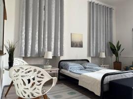 Nr 1 Gemütliches Zimmer in Zentrum mit Stadtblick WLAN EG für zwei oder Single, hotel v destinaci Annaberg-Buchholz