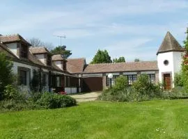 Beau Gîte Rénové avec Grand Parc, Activités, Près de Dreux, Nogent et Chartres - FR-1-581-57