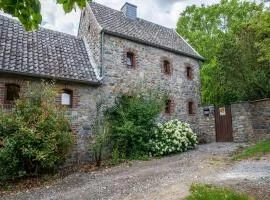 House in Sint Jansrade with Pool, cleaning included