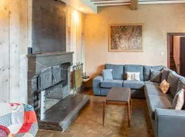 Holiday home in Melreux-Hotton with sauna, cleaning included