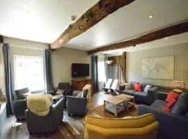 Holiday Home in Bi vre with Terrace, cleaning included