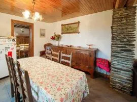 Spacious Farmhouse Retreat, cleaning included