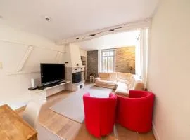 Charming, quiet and authentic estate in Bohan, cleaning included