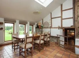 Secluded Family Home, cleaning included