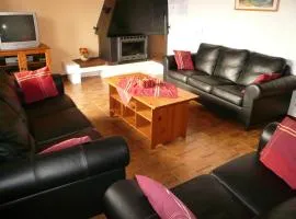 Holiday Home in Thirimont with Valley Views, cleaning included