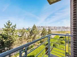 Castle Apartment with Marina View, cleaning included
