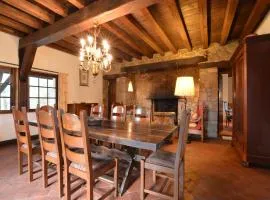 House near forest and lake in Vielsalm, cleaning included