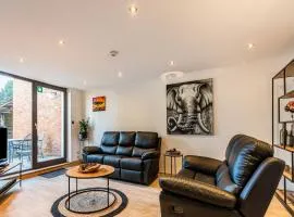 Restful Holiday home in Herselt with Garden, cleaning included