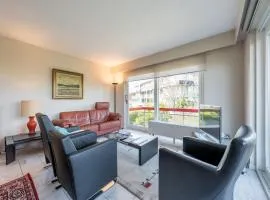 Hawthorn 1-3 g spacious apartment near the sea, cleaning included