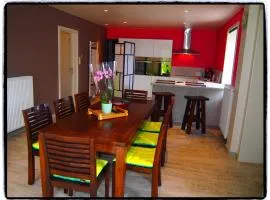 Spacious Home with Games, cleaning included