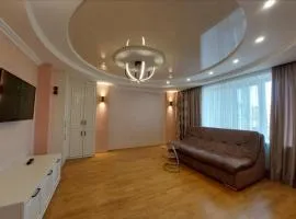 Класичний Люкс біля Порт сіті