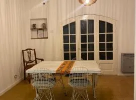 Casa Brown