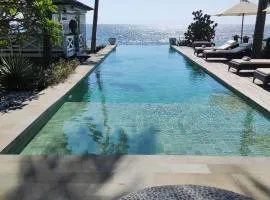 Beach Villa Pantai Matanai