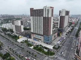 Shanghai Suju Service Apartment Pudong Wanda Plaza Zhoupu Subway Station Branch