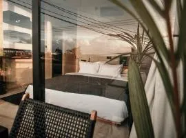 The Iggy Hotel Seseh Studio 2