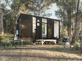Longmore Estate by Tiny Away, khu glamping ở Daylesford