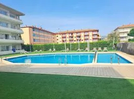 Apartamento con Piscina a Pasos de la Playa de L'Estartit
