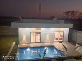 Nirvan Stays with Pool ,Indore Bhopal Highway