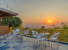 The Social Stays Bir