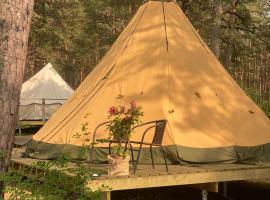 Jahbazaar Camping Jūrmala, hotel v destinaci Jūrmala