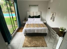 Privacy and comfort, hotel en Durban