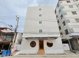 Loft2s Rangsit