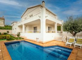 Casa con piscina privada cerca de playa