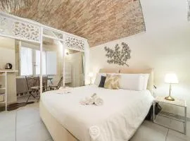 Amo Castle Rooms