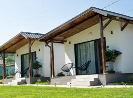 Cabanutele "La Garaj", hotel in Ocna Mureş