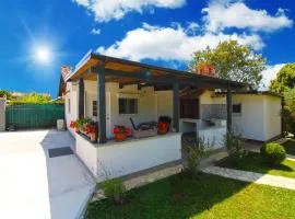 House Ankica 1818