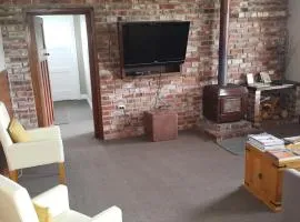 Waipiata Country Hotel