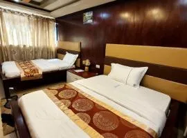 Chello Suites