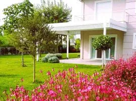 Seaside Boutique Villa Rosée