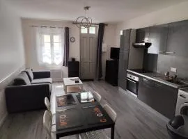 Studio meublé centre ville- gare Villers Cotterets