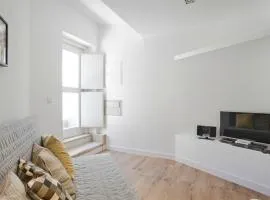 BmyGuest - Mouraria Central Apartment I
