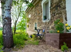 ROSE COTTAGE (sleeps 4)
