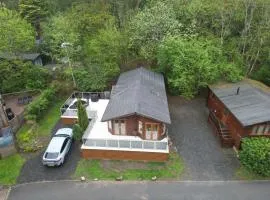 Acorn Lodge